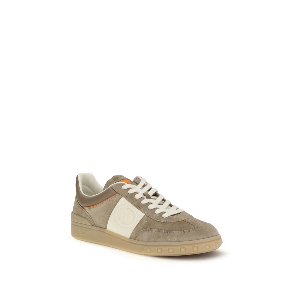 Valentino Garavani Beige Calf Leather Bos Taurus Low Top Sneakers Valentino Garavani