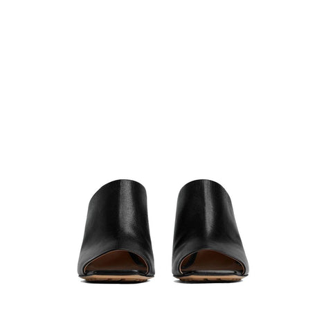 Bottega Veneta Mules aus schwarzem Lammleder