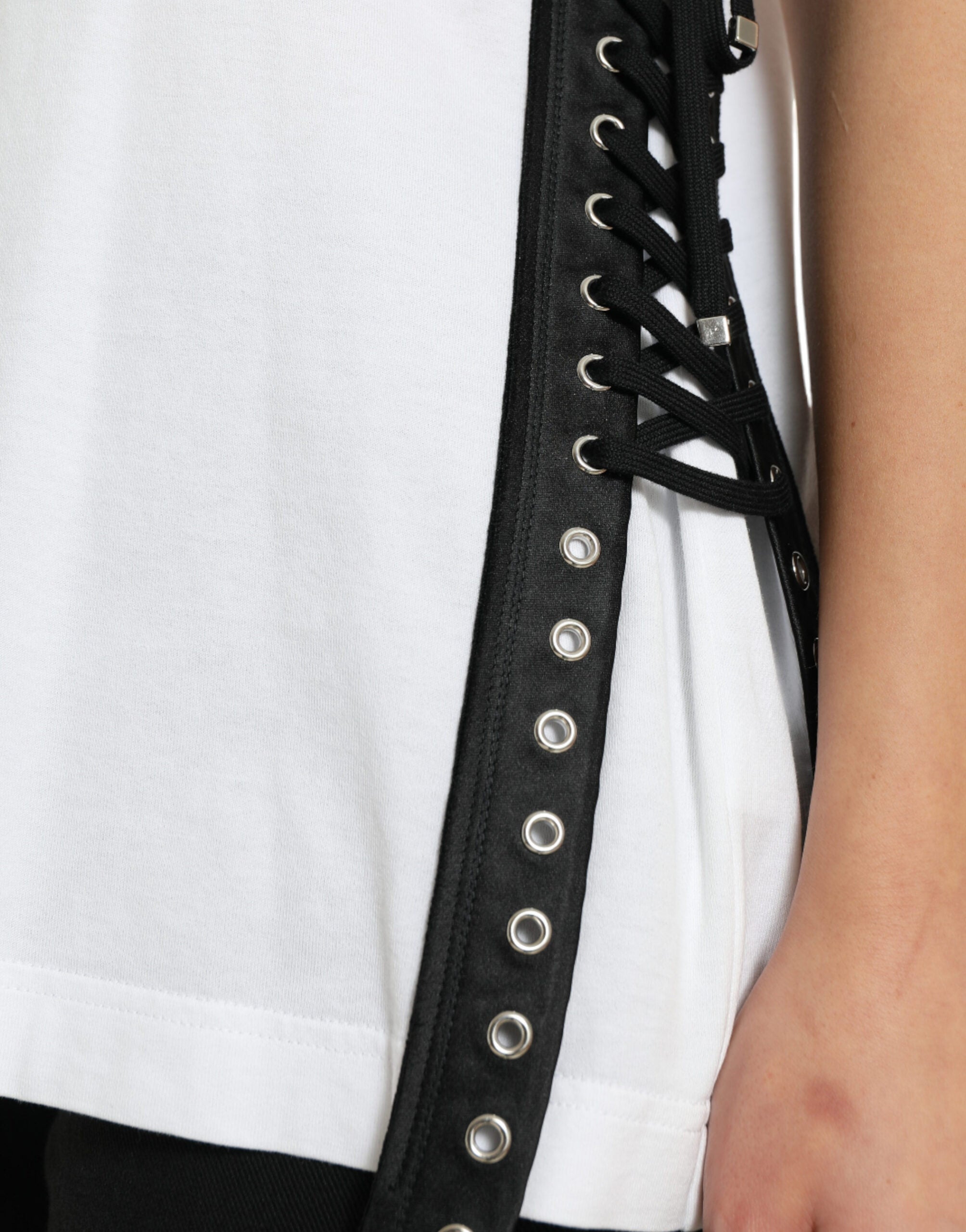 Dolce & Gabbana White Slogan Print Lacing Detailed T-shirt Dolce & Gabbana