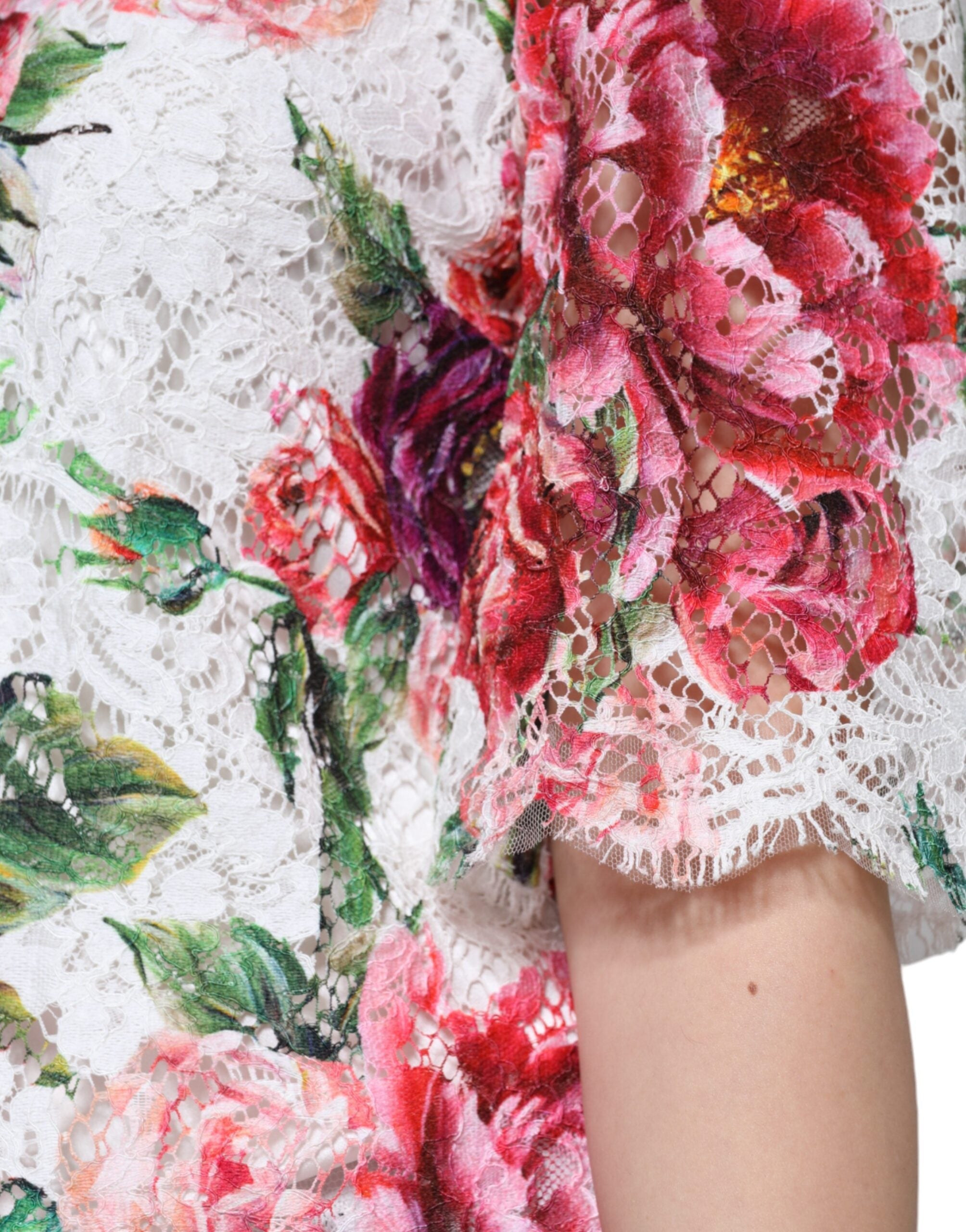 Dolce & Gabbana White Peony Lace Short Sleeves Blouse Top Dolce & Gabbana