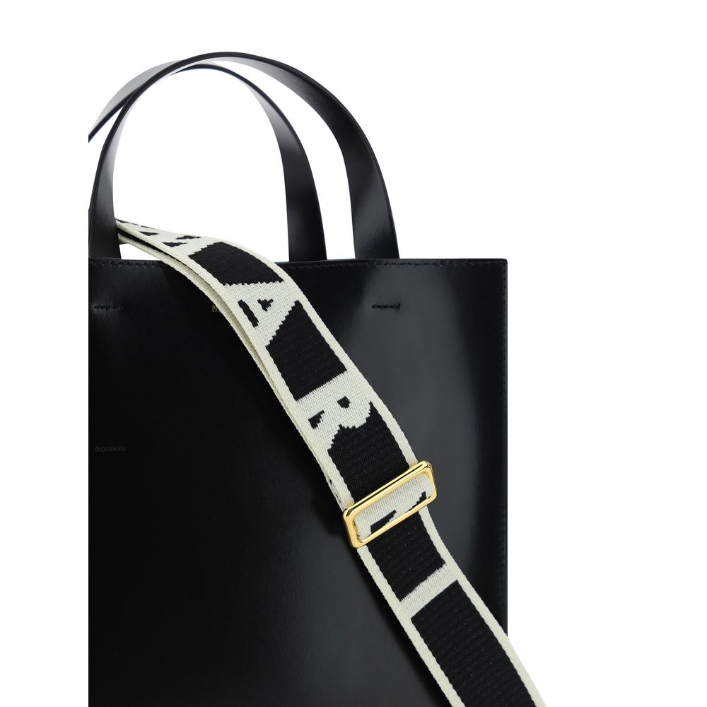 Marni Black Calf Leather Bos Taurus Handbag Marni