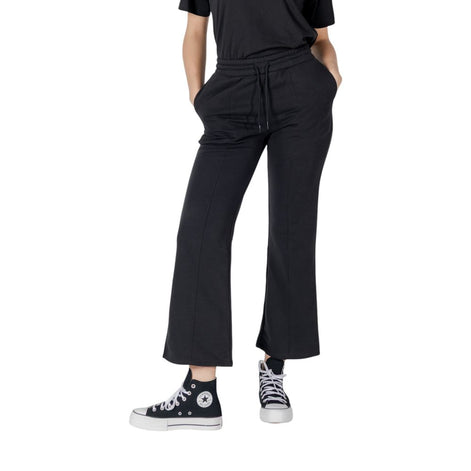 Converse Black Cotton Joggers (Workout Pants) Converse
