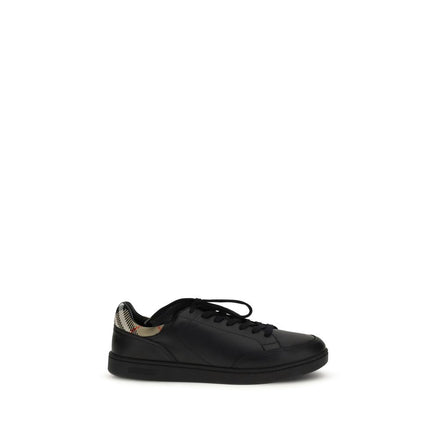 Burberry Black Calf Leather Bos Taurus Low Top Sneakers Burberry