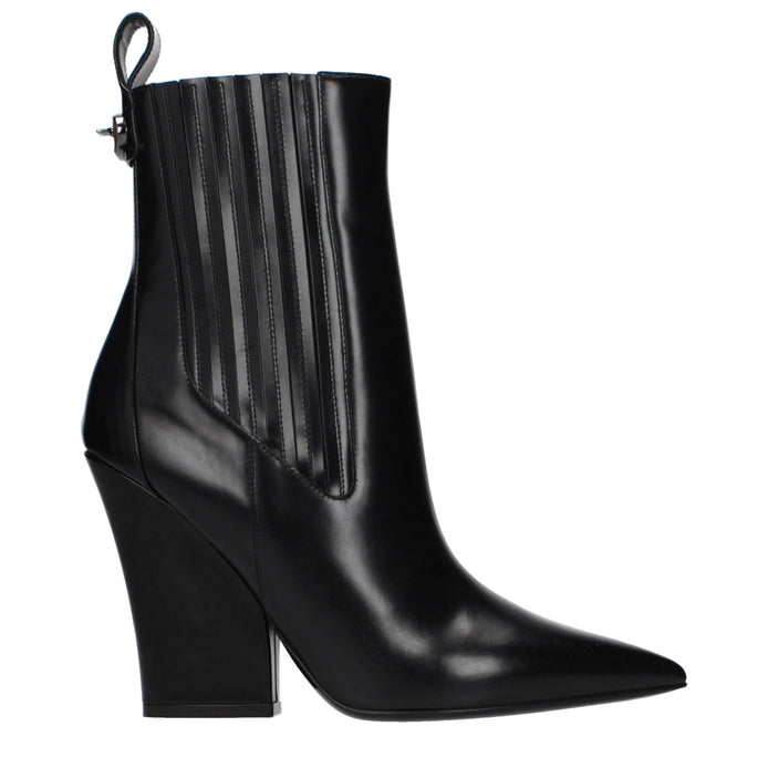 Valentino Garavani Black Leather Ankle Boots Valentino Garavani